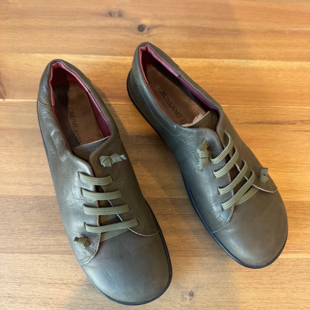 Grunland Verna Women 8.5‎ EU 39 Olive Green Leather Flat Walking Shoes Comfort